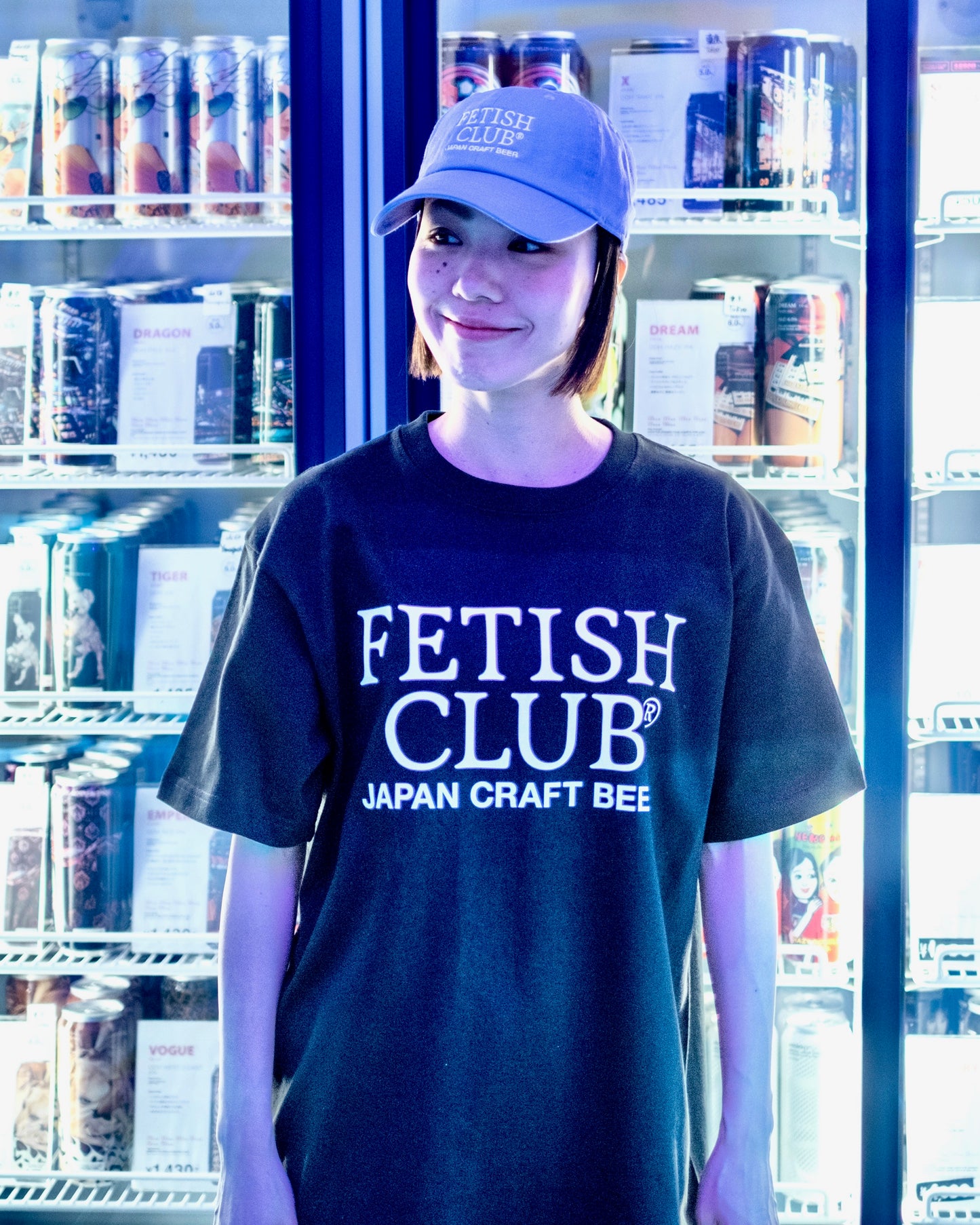 ”Electronic Fan Girl” バックプリントTシャツ（黒）